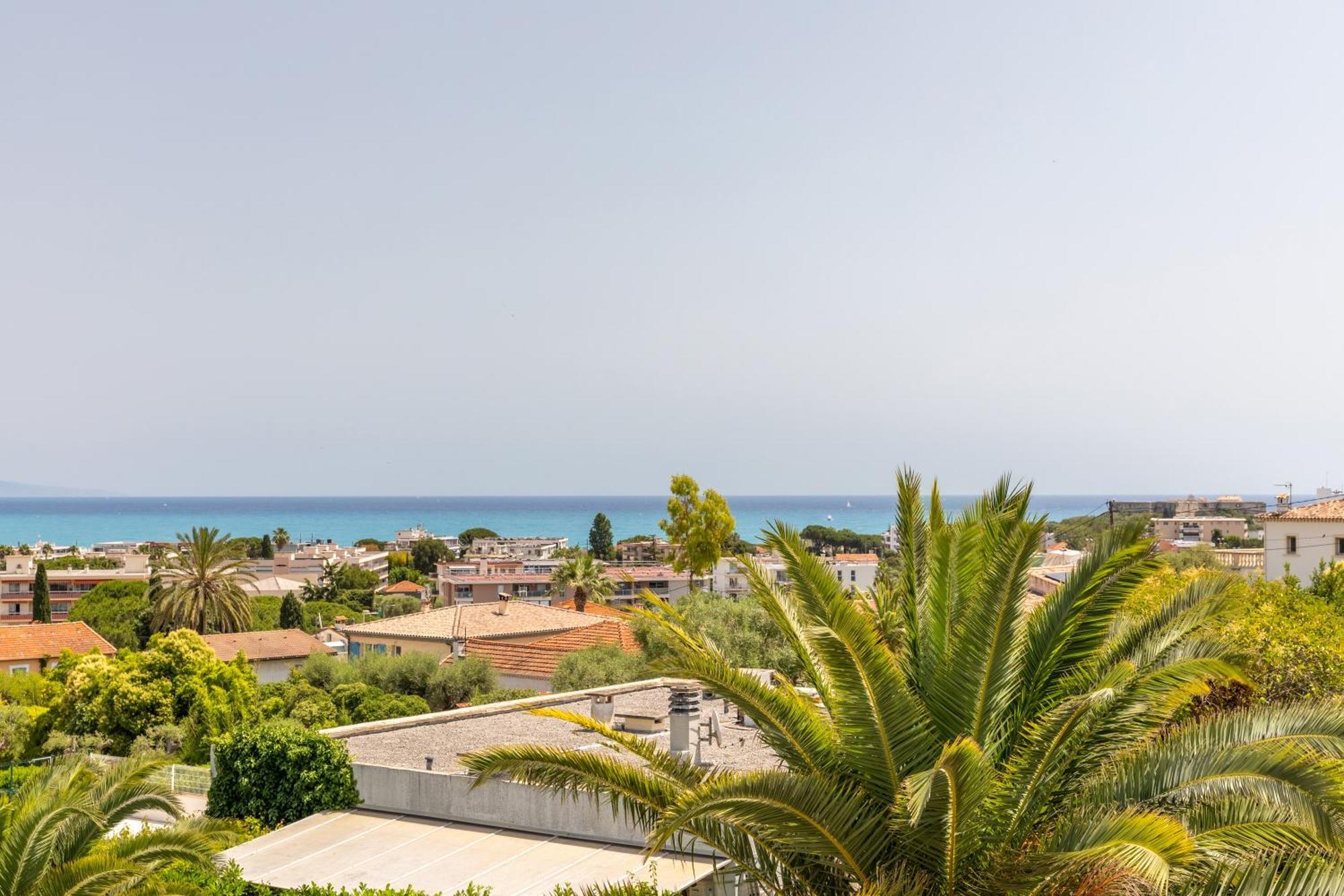 Apartment Anaite Piscine Privee Antibes